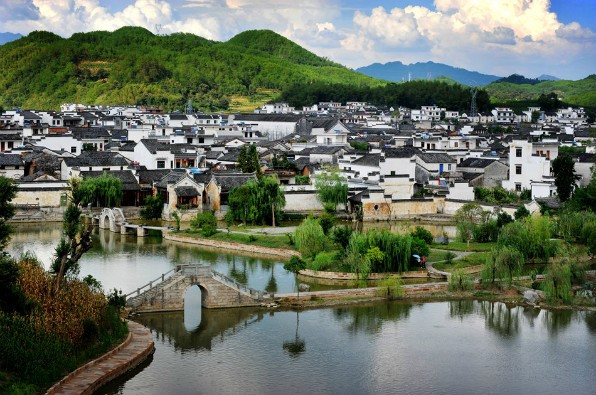 黃山(雙遺產.山上三晚)、杭州西湖 八天