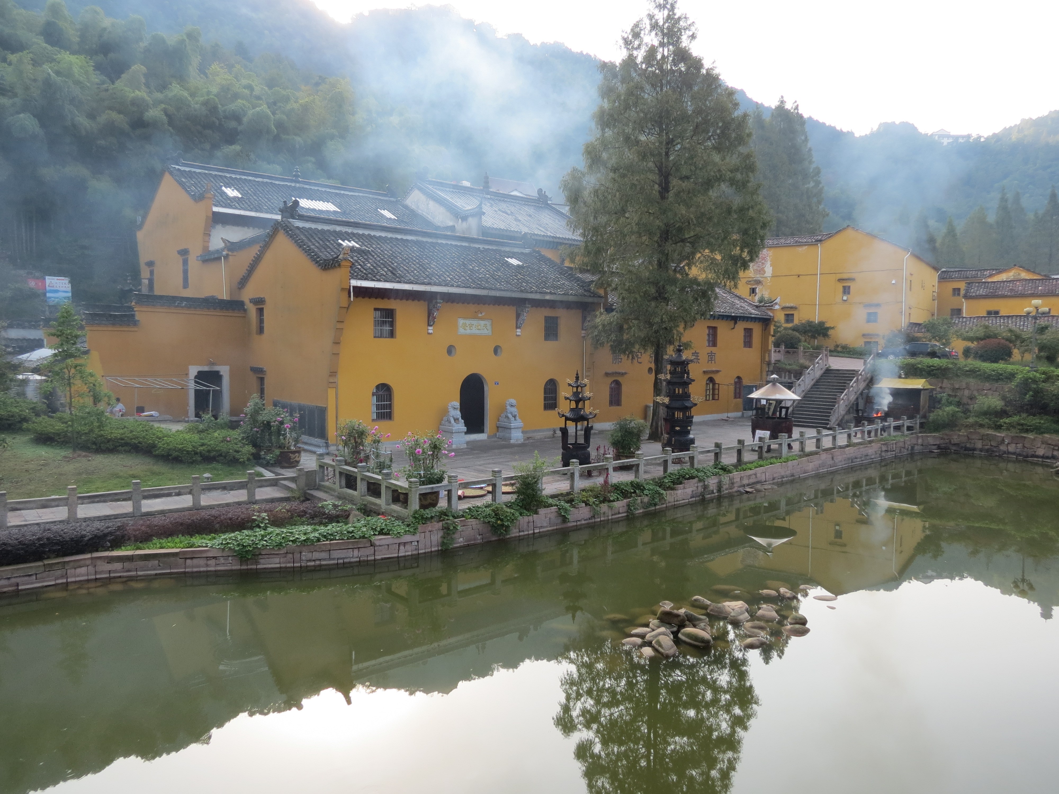 九華山、普陀山(洛迦山)朝聖 八天之旅